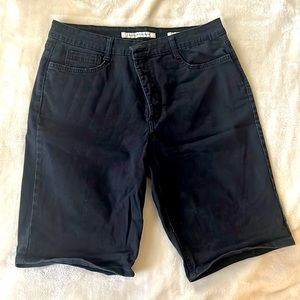 🔴 Jones New York Jeans Long Shorts